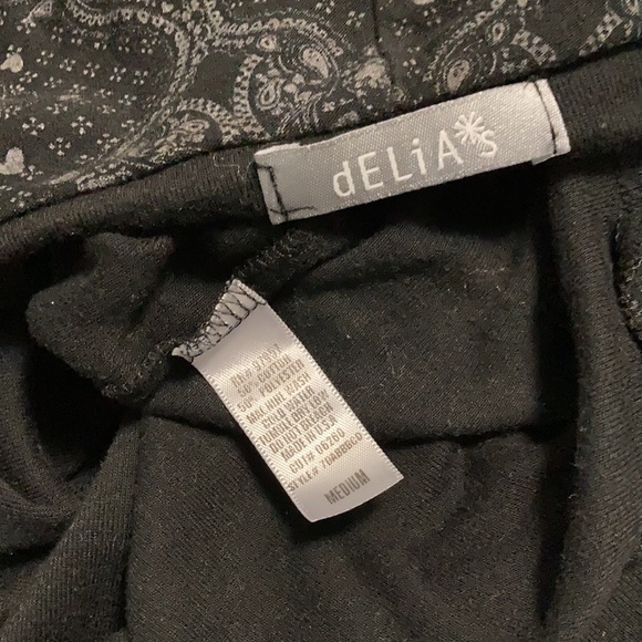 Delia*s Ladies Hooded Blouse - Picture 6 of 8